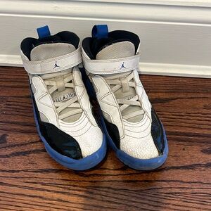 PRE-SCHOOL JUMPMAN TWO TREY